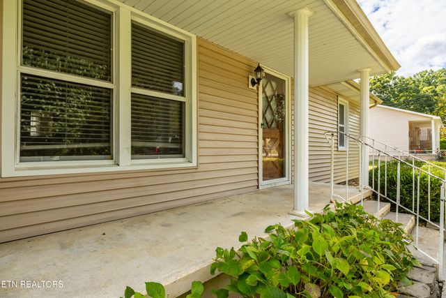 218 Doris Lane, Maryville, TN 37803