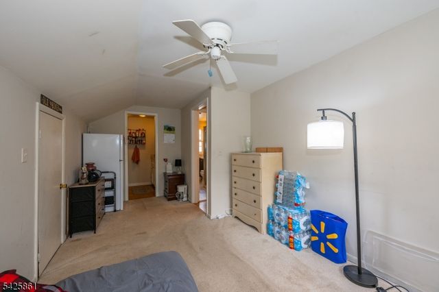 31 Iroquois Trl, Denville Twp., NJ 07834