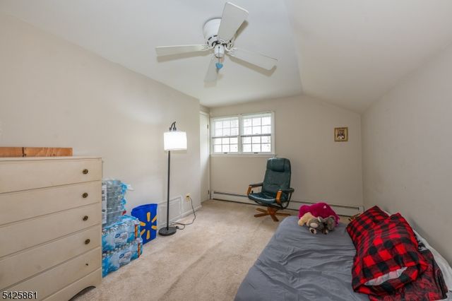 31 Iroquois Trl, Denville Twp., NJ 07834