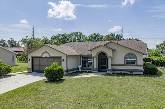 6232 HUNTINGTON DRIVE, Zephyrhills, FL 33542