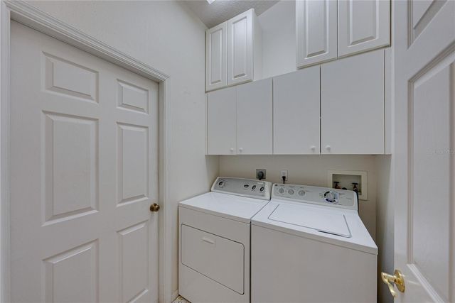 6232 HUNTINGTON DRIVE, Zephyrhills, FL 33542