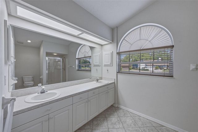 6232 HUNTINGTON DRIVE, Zephyrhills, FL 33542
