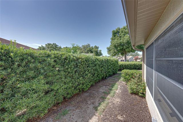 6232 HUNTINGTON DRIVE, Zephyrhills, FL 33542