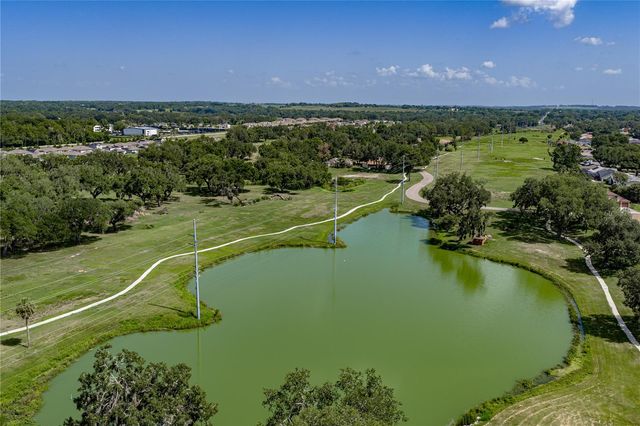 6232 HUNTINGTON DRIVE, Zephyrhills, FL 33542