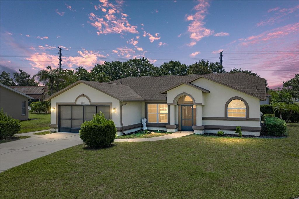 6232 HUNTINGTON DRIVE, Zephyrhills, FL 33542