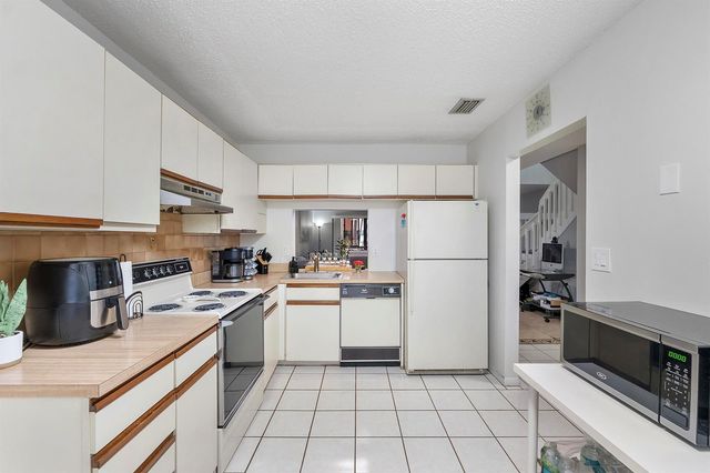 4393 Carambola Circle N, Coconut Creek, FL 33066
