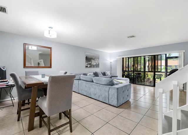 4393 Carambola Circle N, Coconut Creek, FL 33066