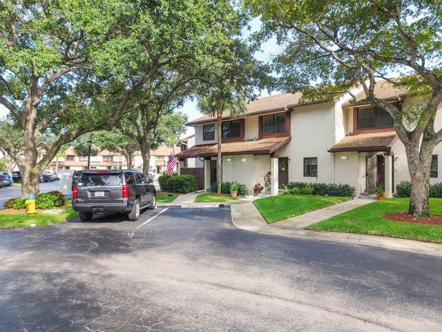 4393 Carambola Circle N, Coconut Creek, FL 33066