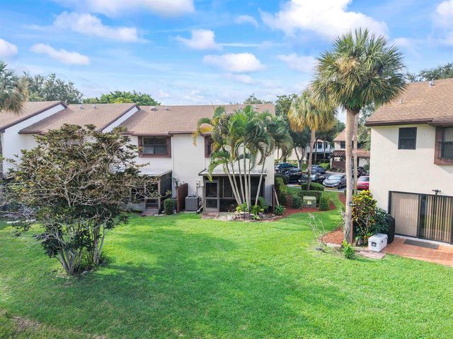 4393 Carambola Circle N, Coconut Creek, FL 33066
