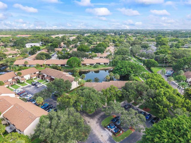 4393 Carambola Circle N, Coconut Creek, FL 33066