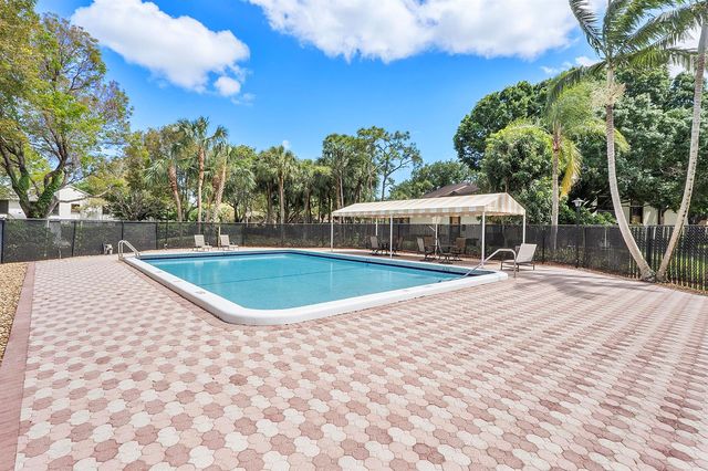 4393 Carambola Circle N, Coconut Creek, FL 33066