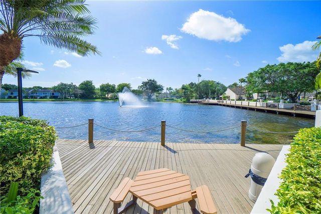 4393 Carambola Circle N, Coconut Creek, FL 33066