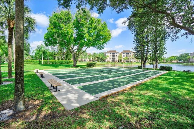 4393 Carambola Circle N, Coconut Creek, FL 33066