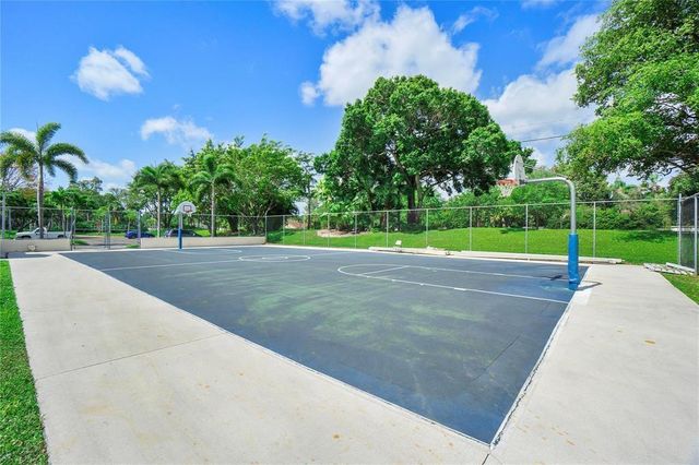 4393 Carambola Circle N, Coconut Creek, FL 33066