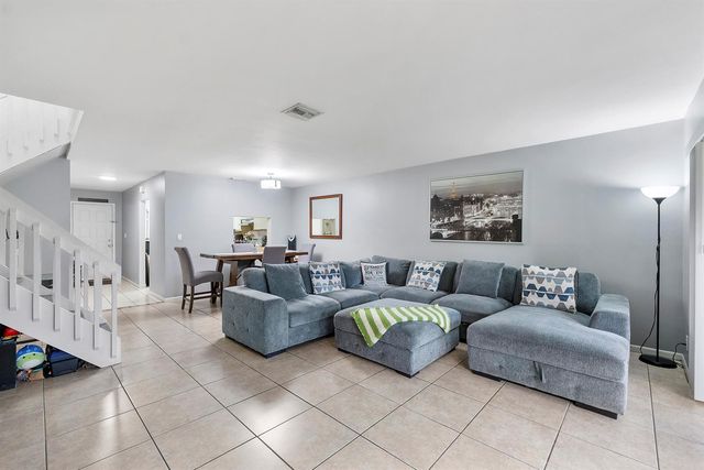 4393 Carambola Circle N, Coconut Creek, FL 33066