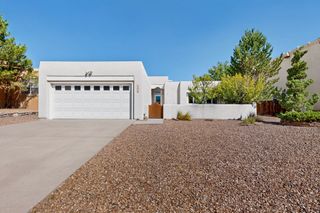 7558 Kachina Loop, Santa Fe, NM 87507