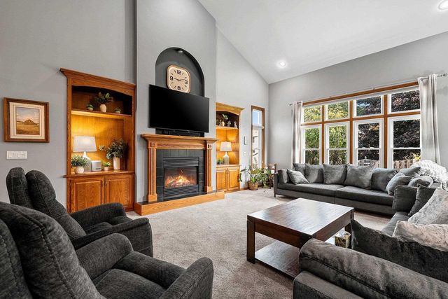 2679 RADINZ ROAD, Green Bay, WI 54311