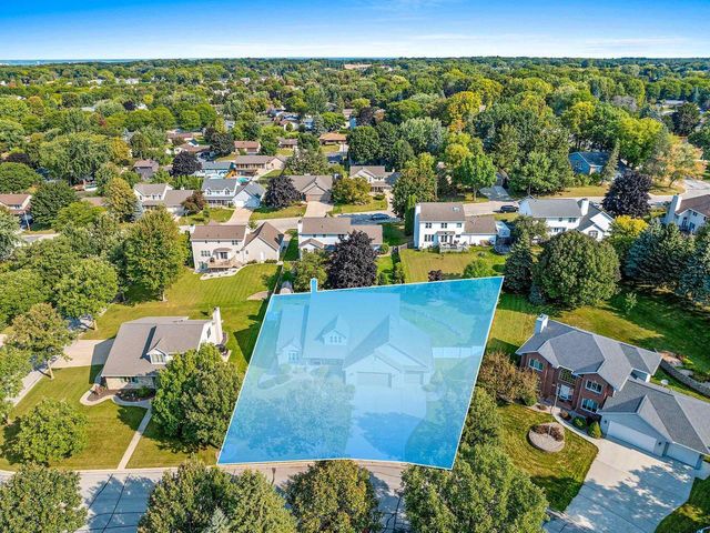 2679 RADINZ ROAD, Green Bay, WI 54311