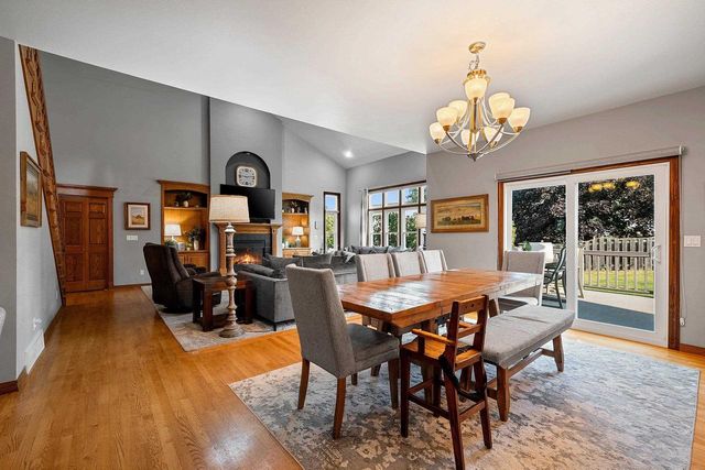 2679 RADINZ ROAD, Green Bay, WI 54311