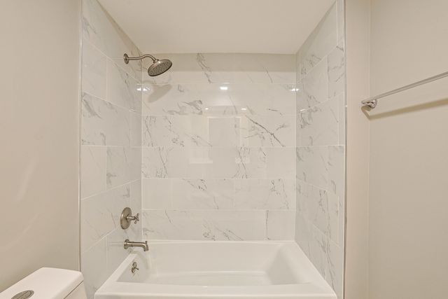 8019 Kilpatrick Avenue, Skokie, IL 60076