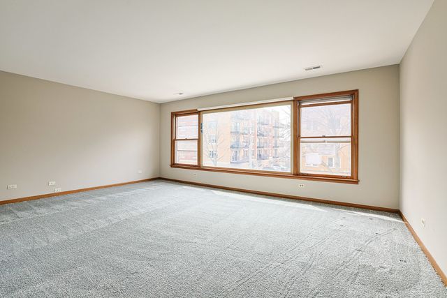 8019 Kilpatrick Avenue, Skokie, IL 60076