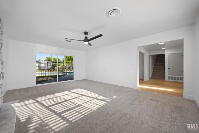 2801 Elm Street, Bakersfield, CA 93301