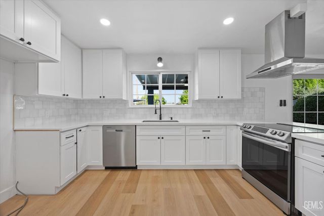 2801 Elm Street, Bakersfield, CA 93301