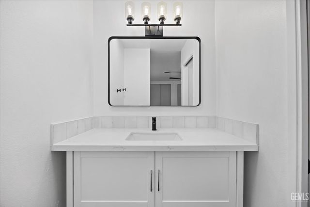 2801 Elm Street, Bakersfield, CA 93301