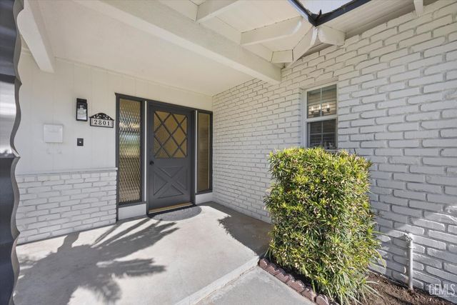 2801 Elm Street, Bakersfield, CA 93301