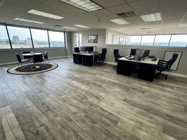 1650 Elm Street Suite 401, Manchester, NH 03101