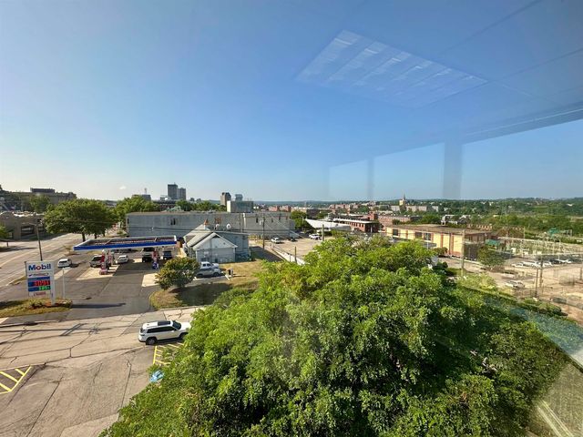 1650 Elm Street Suite 401, Manchester, NH 03101