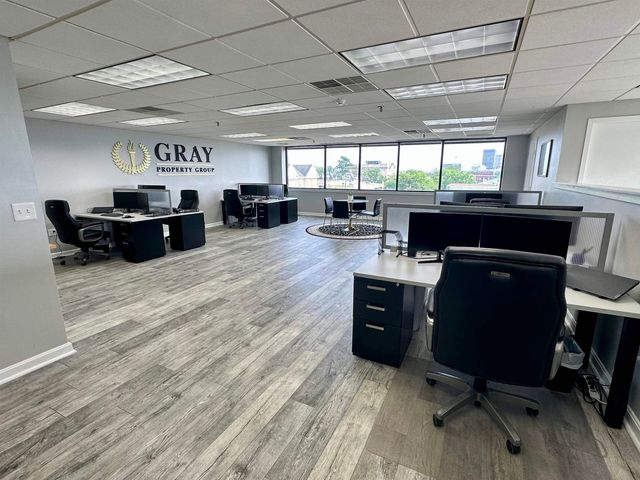 1650 Elm Street Suite 401, Manchester, NH 03101