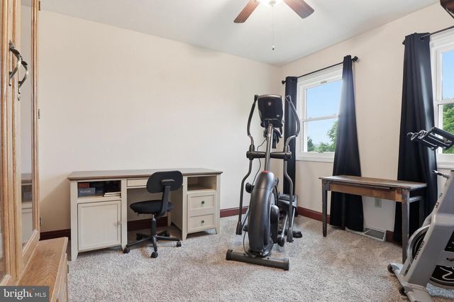 474 BIG MOUNT RD, Thomasville, PA 17364