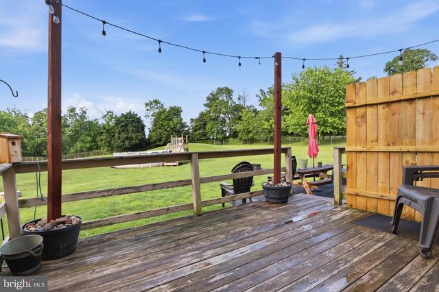 474 BIG MOUNT RD, Thomasville, PA 17364