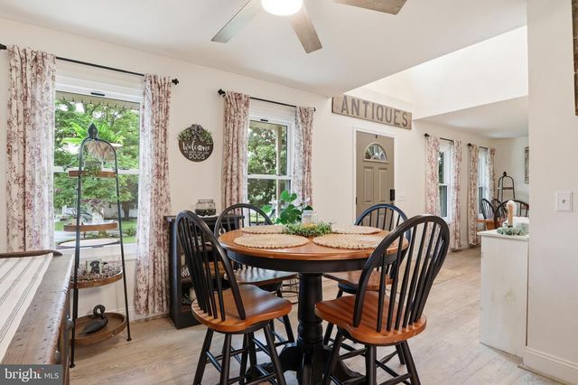 474 BIG MOUNT RD, Thomasville, PA 17364