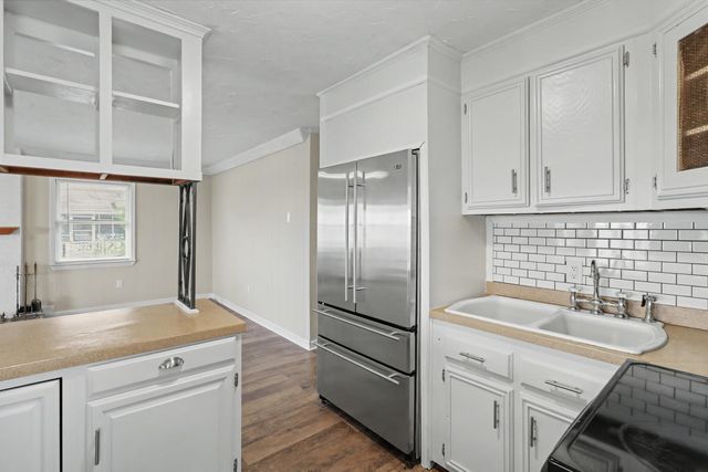 214 Bennette Street, Eutawville, SC 29048