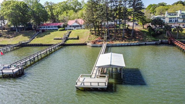 214 Bennette Street, Eutawville, SC 29048