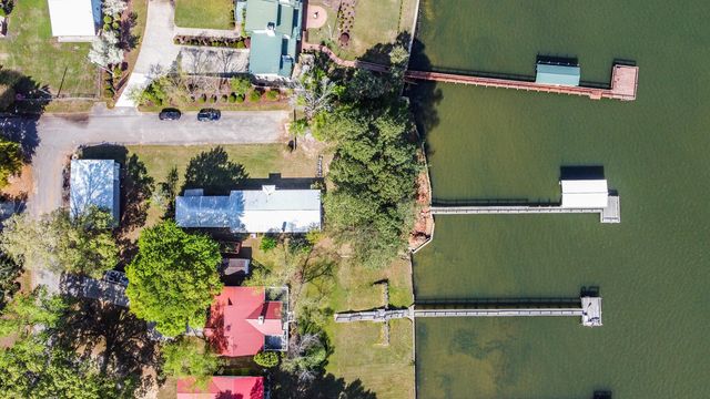 214 Bennette Street, Eutawville, SC 29048