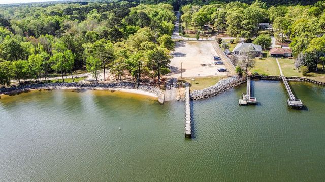 214 Bennette Street, Eutawville, SC 29048