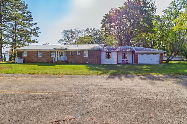 214 Bennette Street, Eutawville, SC 29048