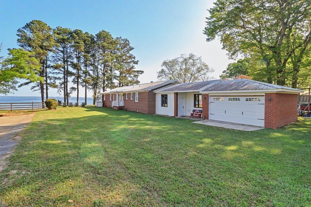 214 Bennette Street, Eutawville, SC 29048