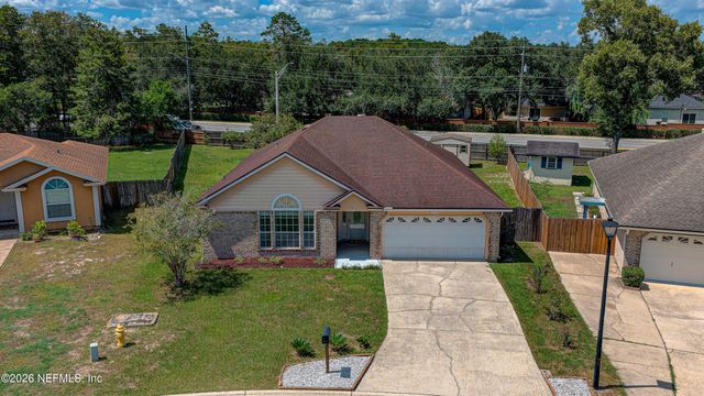 7975 MACINNES Drive, Jacksonville, FL 32244