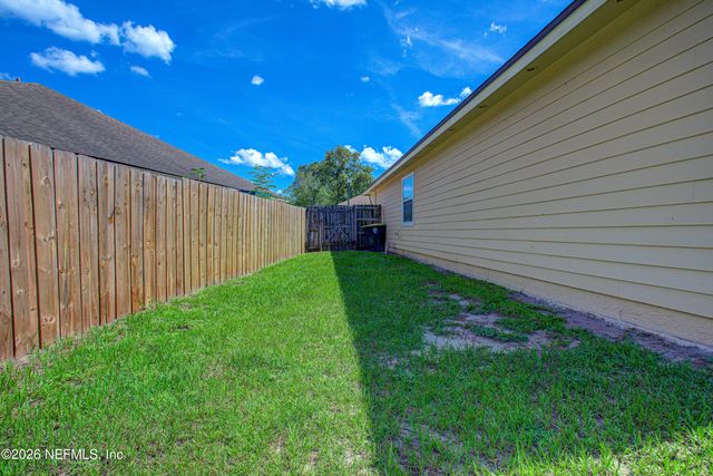 7975 MACINNES Drive, Jacksonville, FL 32244