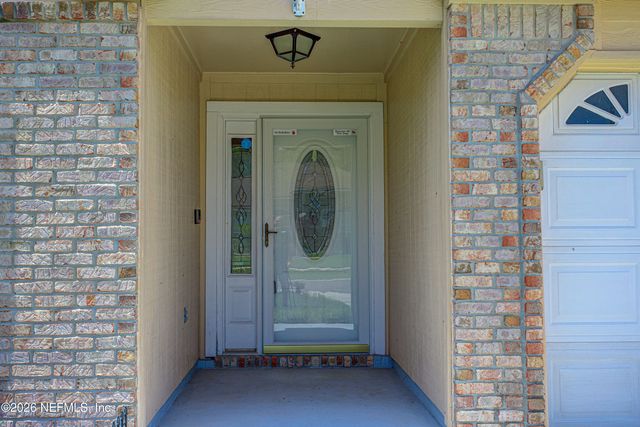 7975 MACINNES Drive, Jacksonville, FL 32244