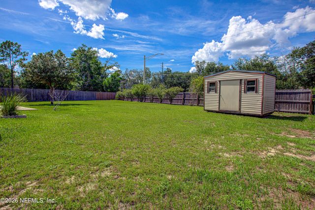 7975 MACINNES Drive, Jacksonville, FL 32244