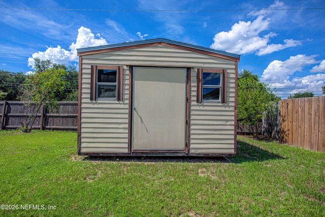 7975 MACINNES Drive, Jacksonville, FL 32244