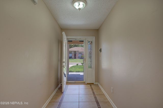 7975 MACINNES Drive, Jacksonville, FL 32244