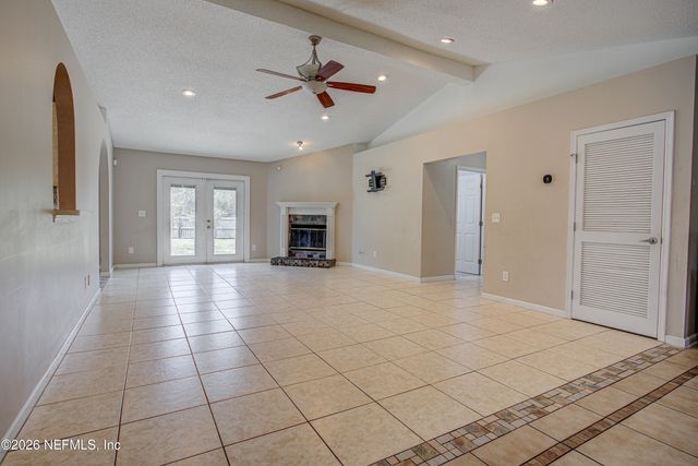 7975 MACINNES Drive, Jacksonville, FL 32244
