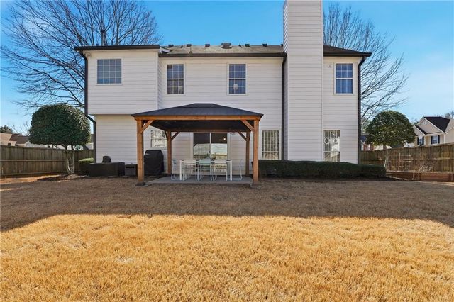 2390 Lunetta Lane, Alpharetta, GA 30004