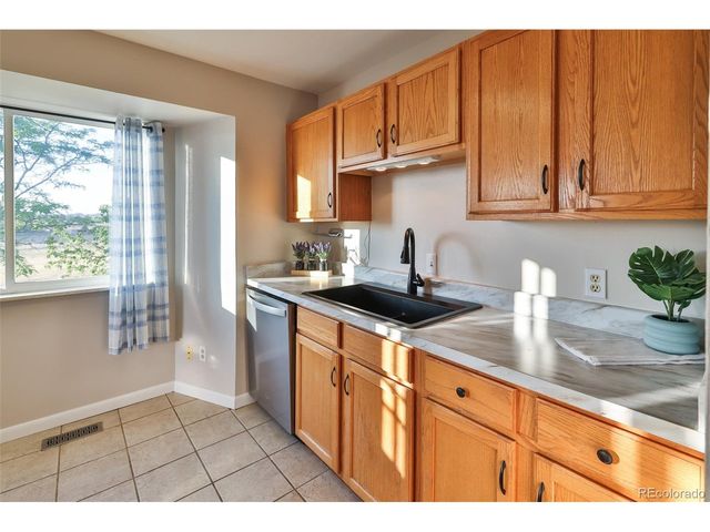 41820 Madrid Dr, Parker, CO 80138